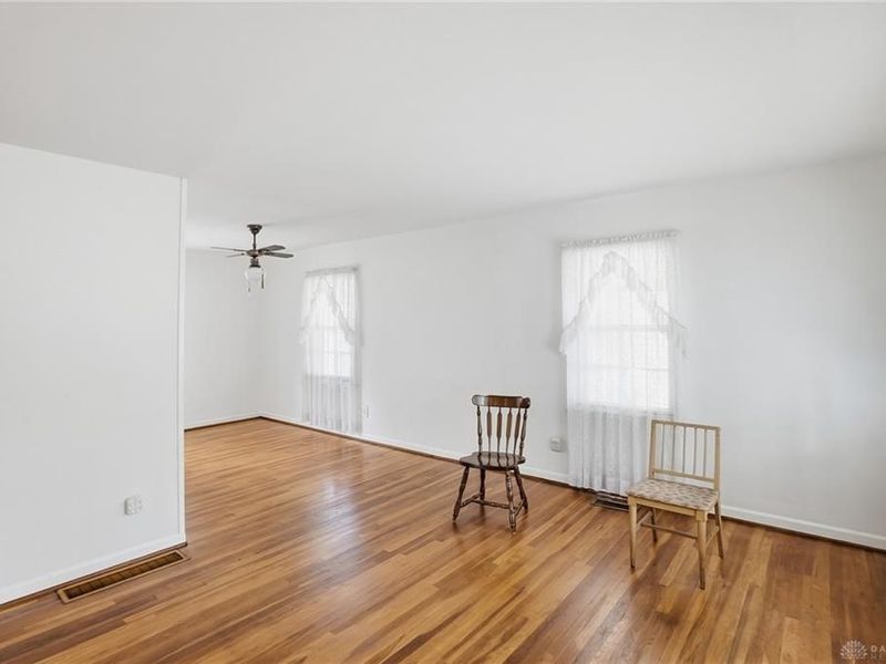 231 N Westview Avenue, Dayton, OH 45403 Photo 12