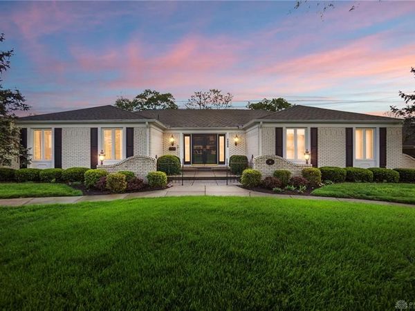 5008 Marilake Circle, Kettering, OH 45429