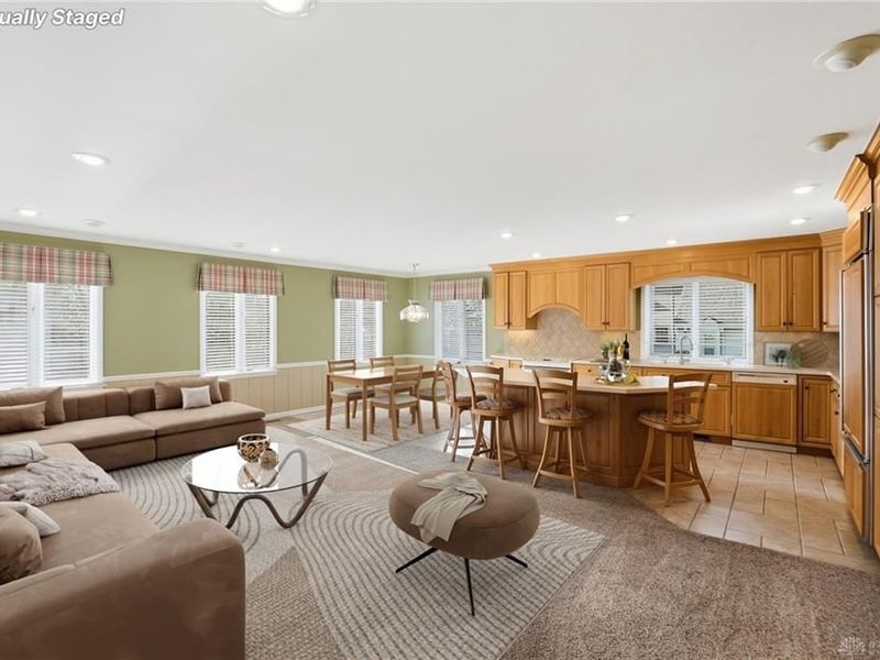 5008 Marilake Circle, Kettering, OH 45429 Photo 26