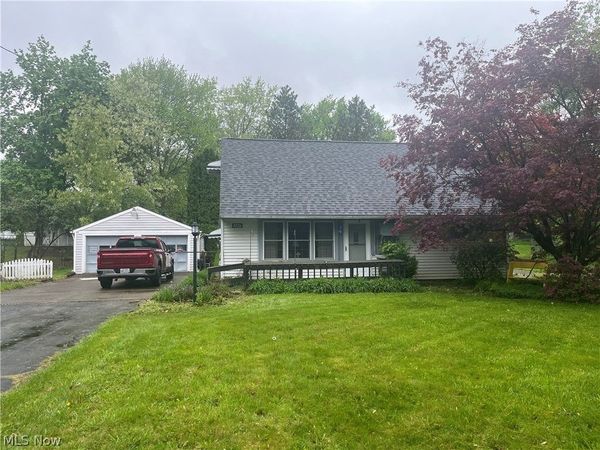 4226 Burkey Road , Austintown, OH 44515