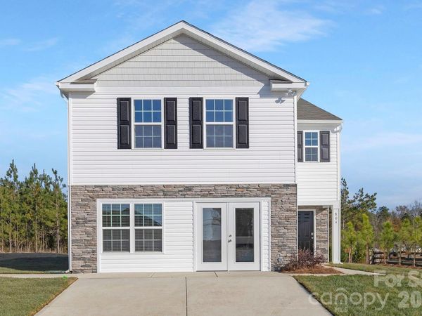 117 Lauren Lane, Hendersonville, NC 28792