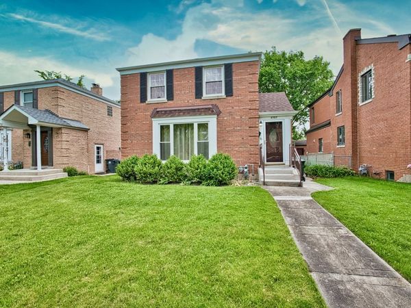 6707 N Saint Louis Avenue , Lincolnwood, IL 60712