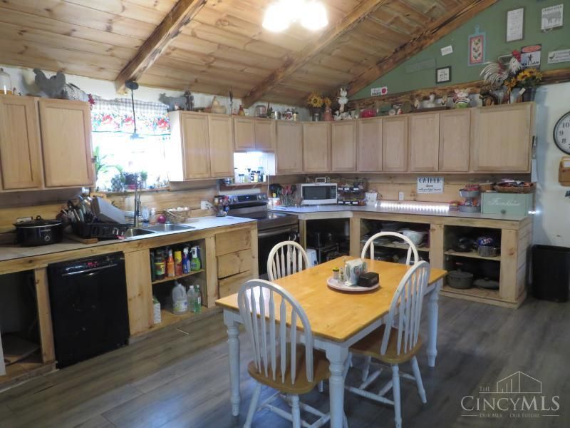 1505 Newland Ridge Road, Peeble Twp, OH 45690 Photo 12