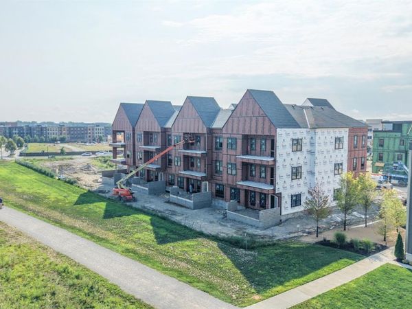 4218 Park Place Circle, Unit 202, Blue Ash, OH 45242
