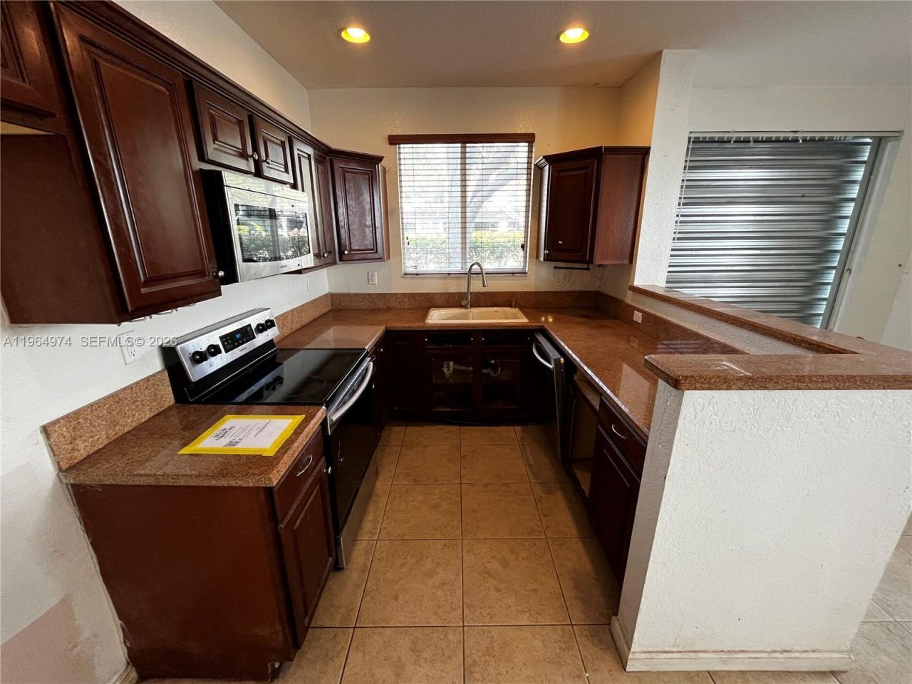 3021 Laurel Ridge Cir , Riviera Beach, FL 33404 Photo