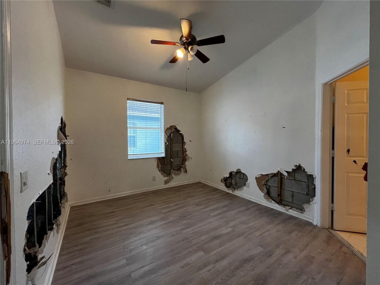 3021 Laurel Ridge Cir , Riviera Beach, FL 33404 Photo