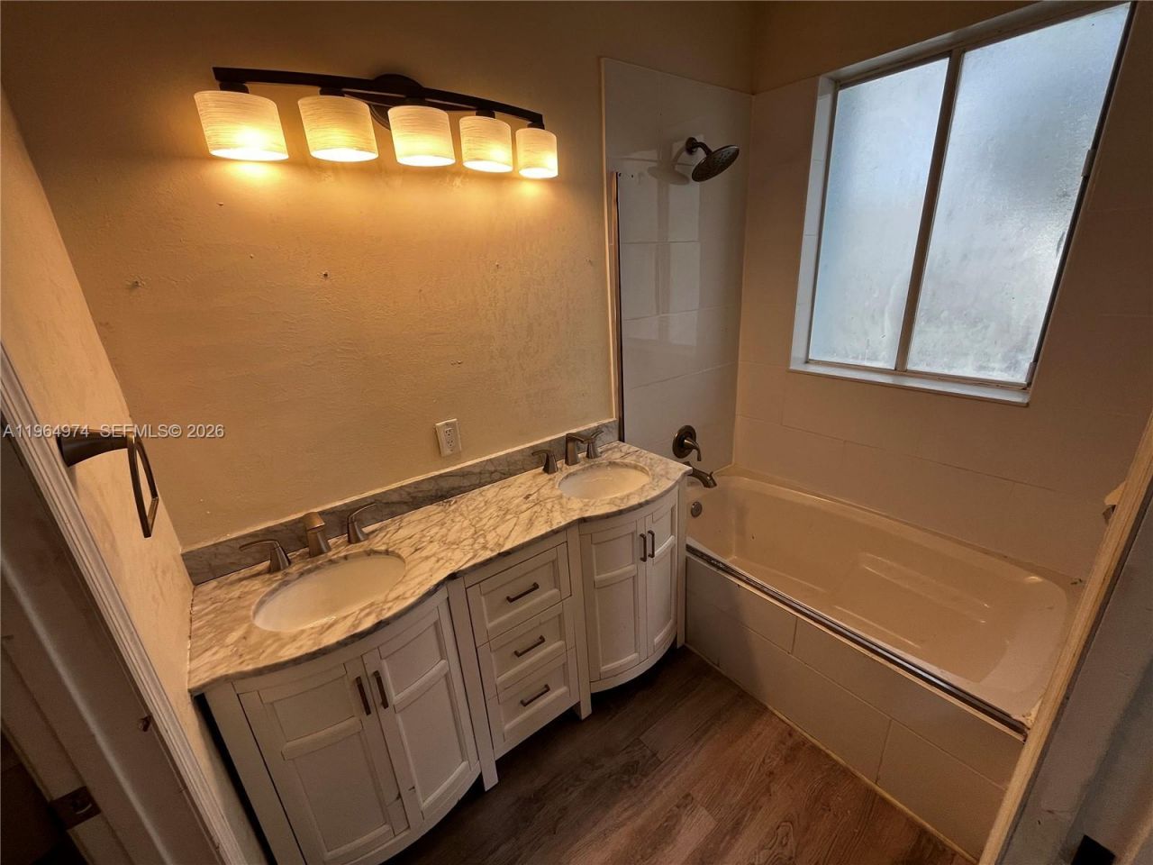 3021 Laurel Ridge Cir , Riviera Beach, FL 33404 Photo