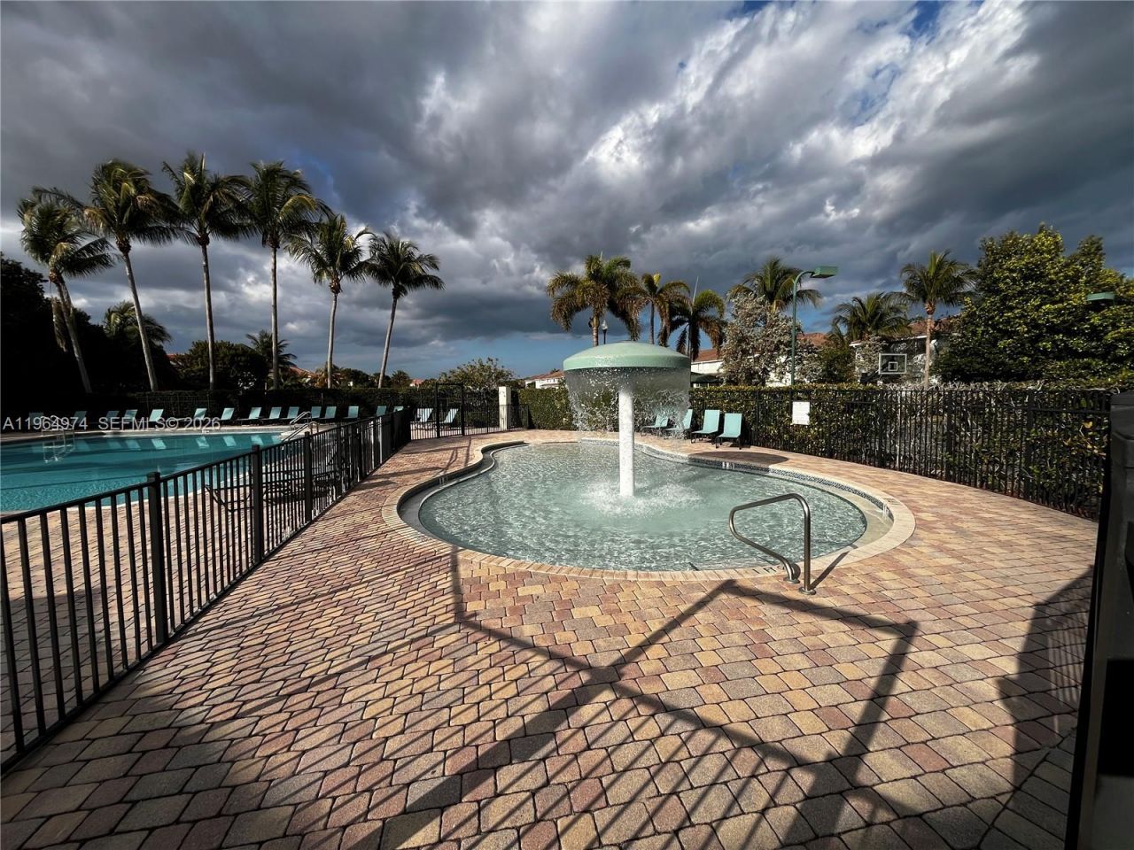 3021 Laurel Ridge Cir , Riviera Beach, FL 33404 Photo