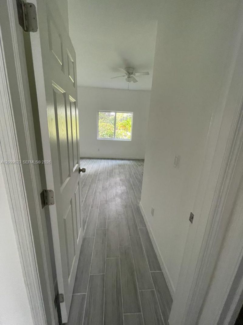 920 NW 81st St , Miami, FL 33150 Photo