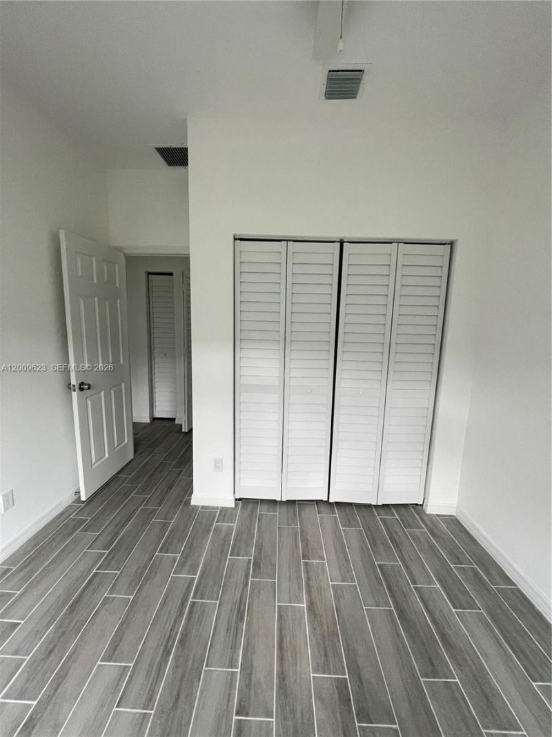 920 NW 81st St , Miami, FL 33150 Photo
