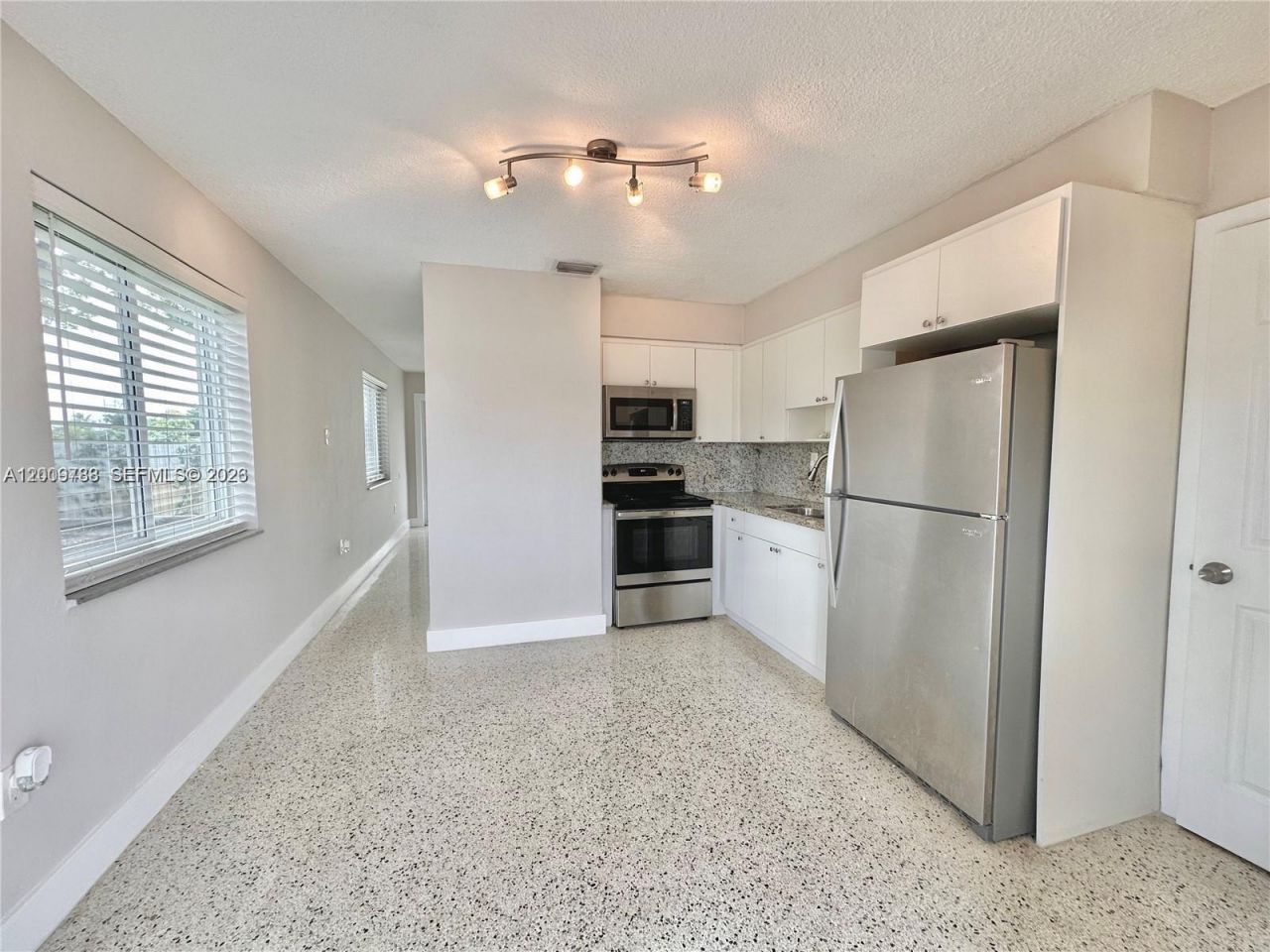 10303 NW 35th Pl , Miami, FL 33147 Photo