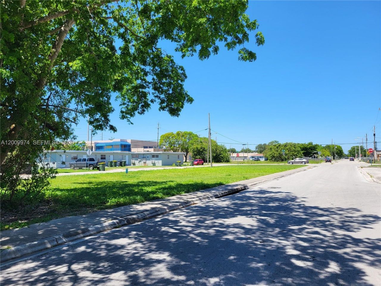 300 SW 6 Street , Homestead, FL 33030 Photo