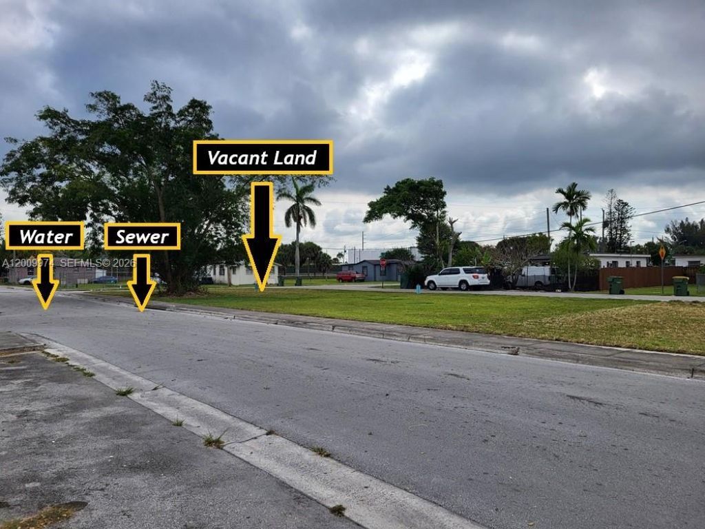 300 SW 6 Street , Homestead, FL 33030 Photo