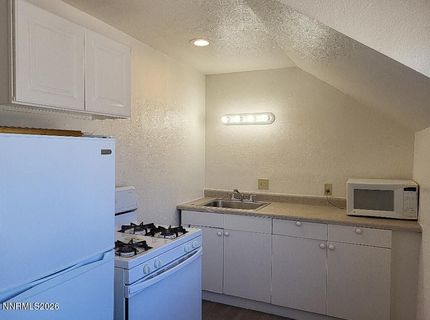 747 Willow Street, Unit 1-11, Reno, NV 89502 Photo