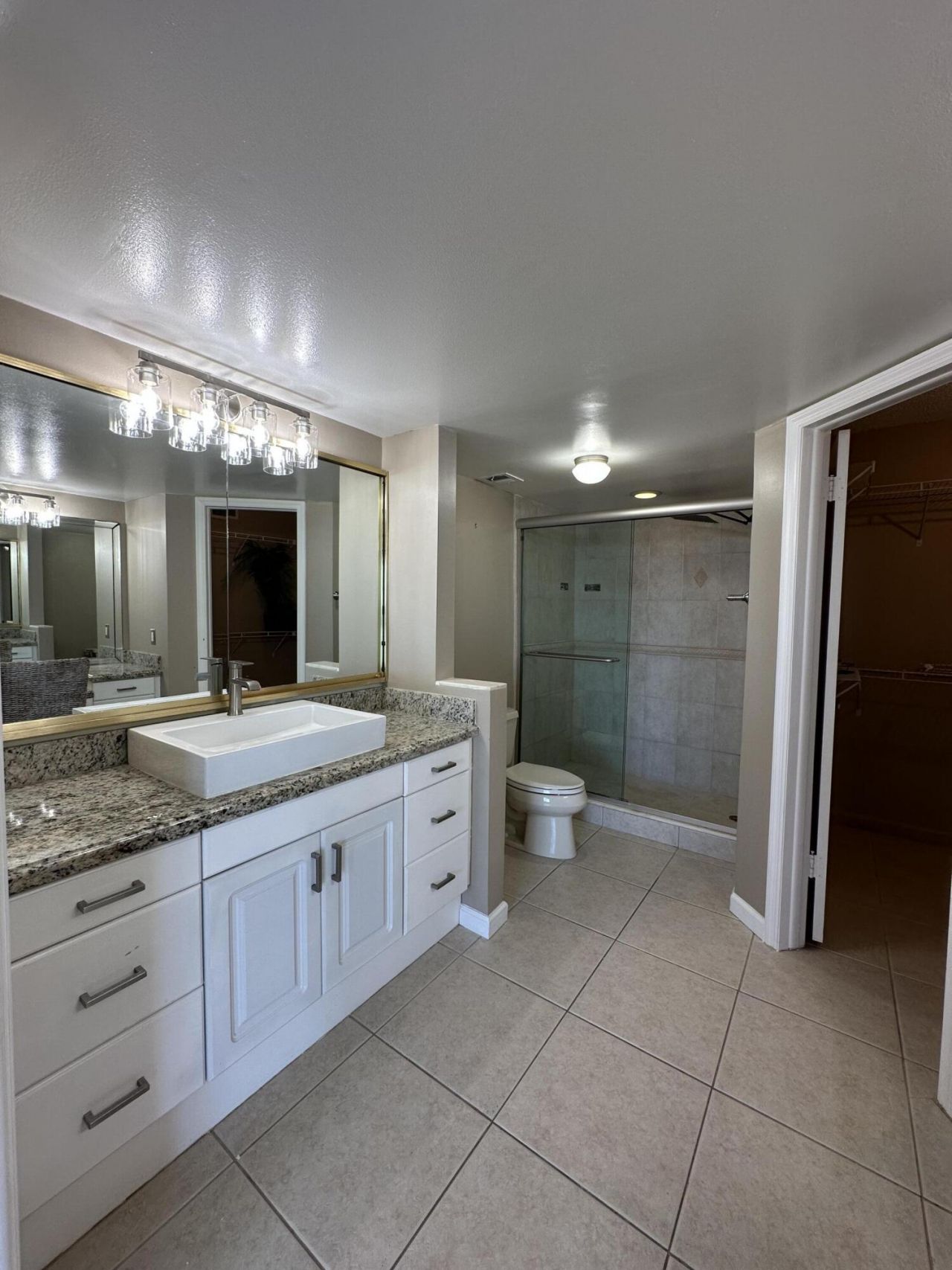 301 Lake Shore Drive, Unit 708, Lake Park, FL 33403 Photo