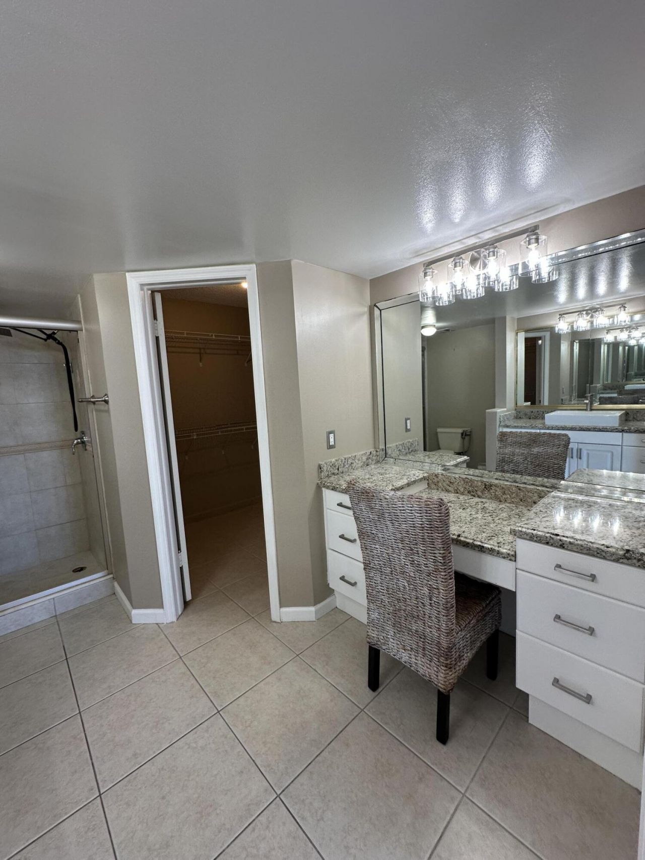 301 Lake Shore Drive, Unit 708, Lake Park, FL 33403 Photo