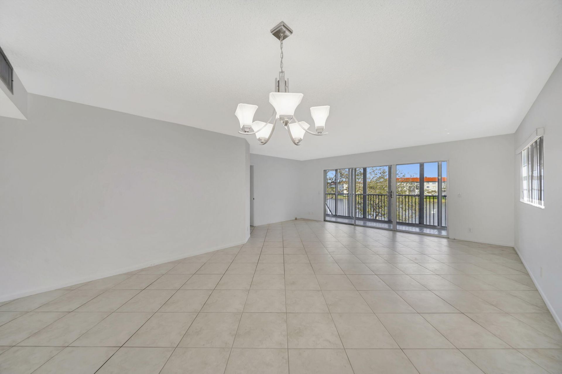 13001 SW 15th Court, Unit 312t, Pembroke Pines, FL 33027 Photo