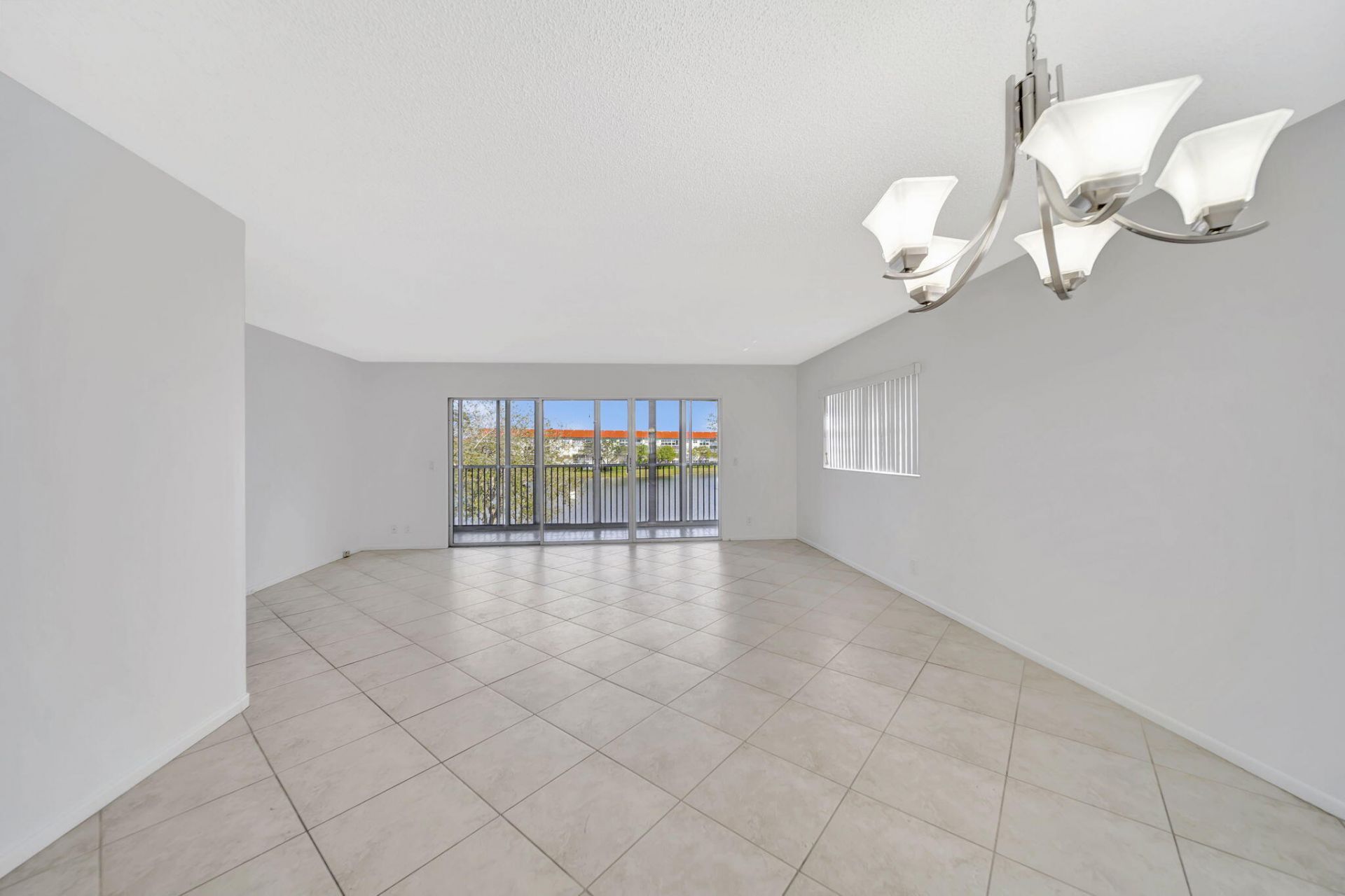 13001 SW 15th Court, Unit 312t, Pembroke Pines, FL 33027 Photo