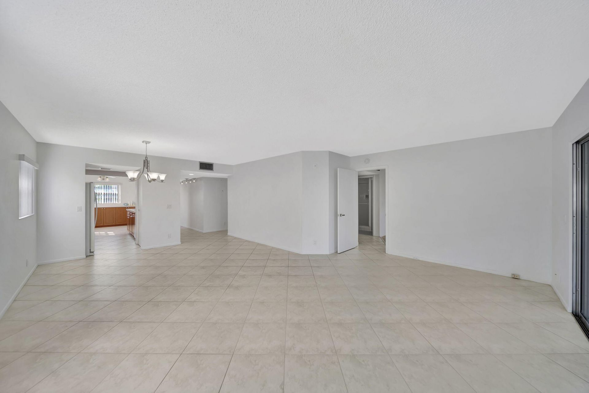 13001 SW 15th Court, Unit 312t, Pembroke Pines, FL 33027 Photo