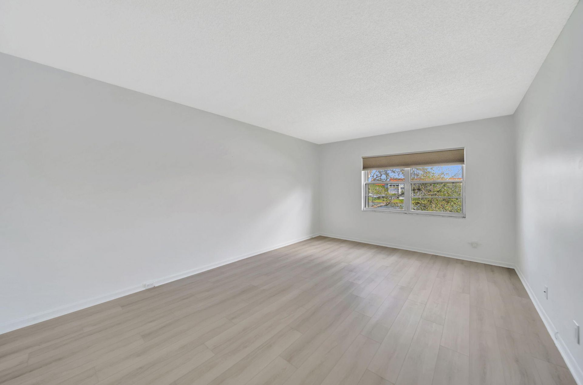 13001 SW 15th Court, Unit 312t, Pembroke Pines, FL 33027 Photo