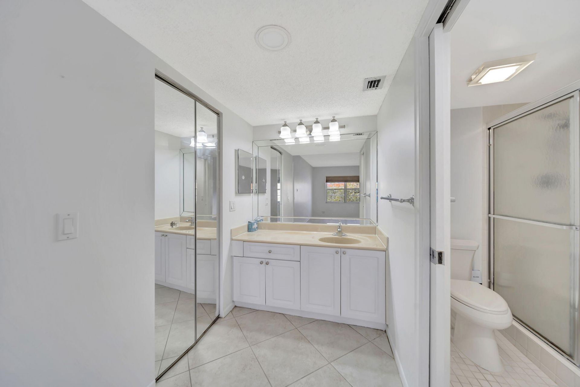 13001 SW 15th Court, Unit 312t, Pembroke Pines, FL 33027 Photo