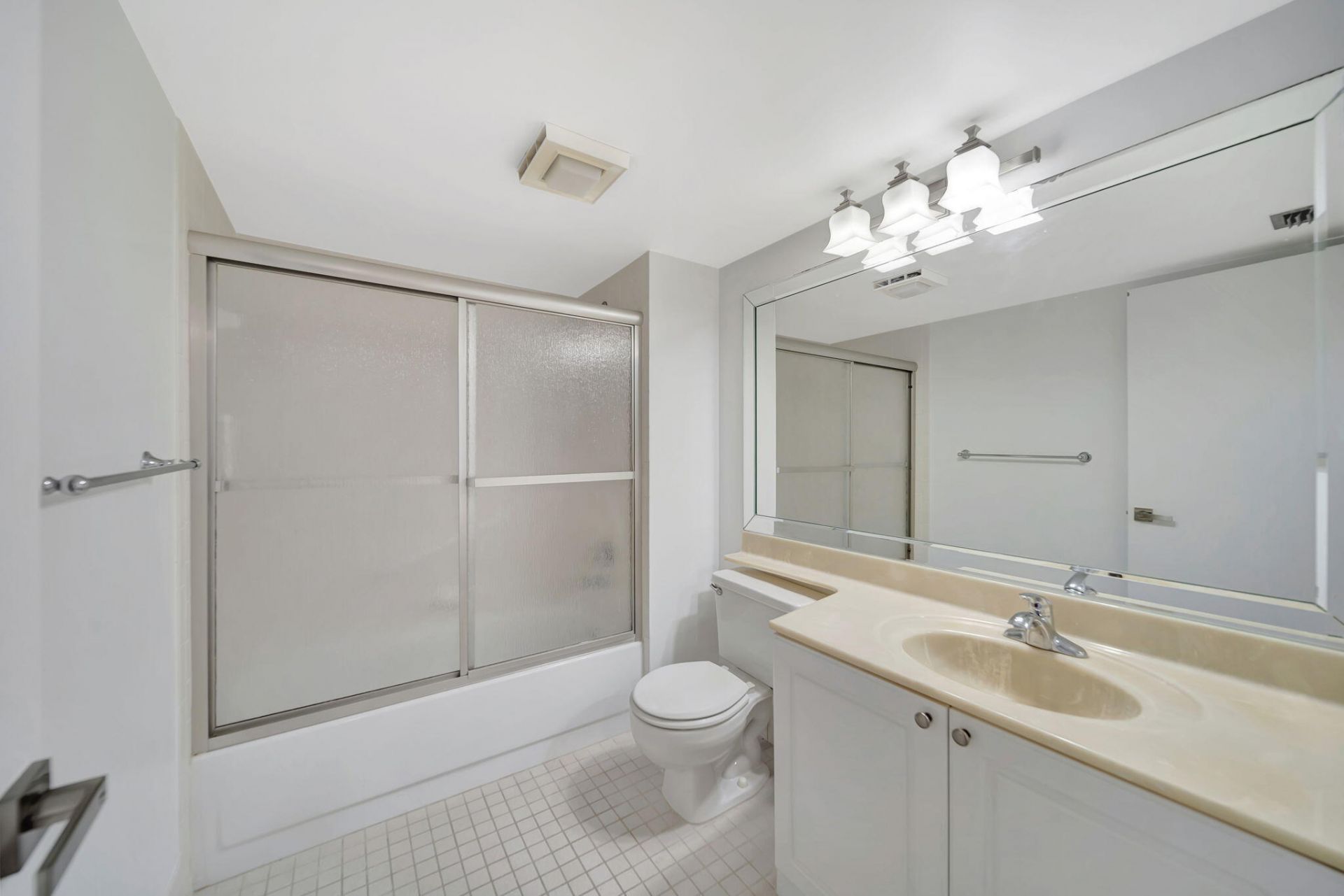 13001 SW 15th Court, Unit 312t, Pembroke Pines, FL 33027 Photo
