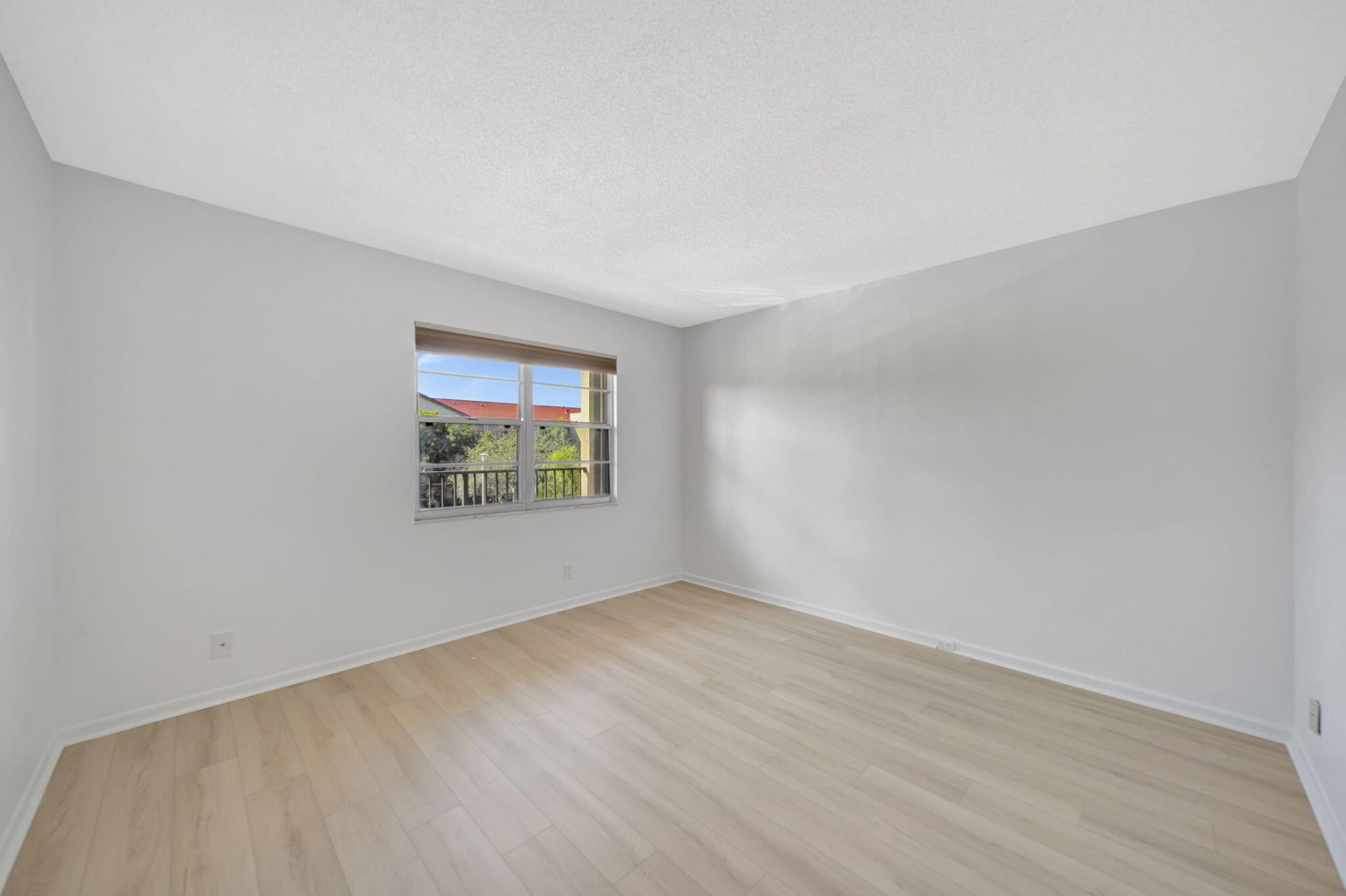 13001 SW 15th Court, Unit 312t, Pembroke Pines, FL 33027 Photo