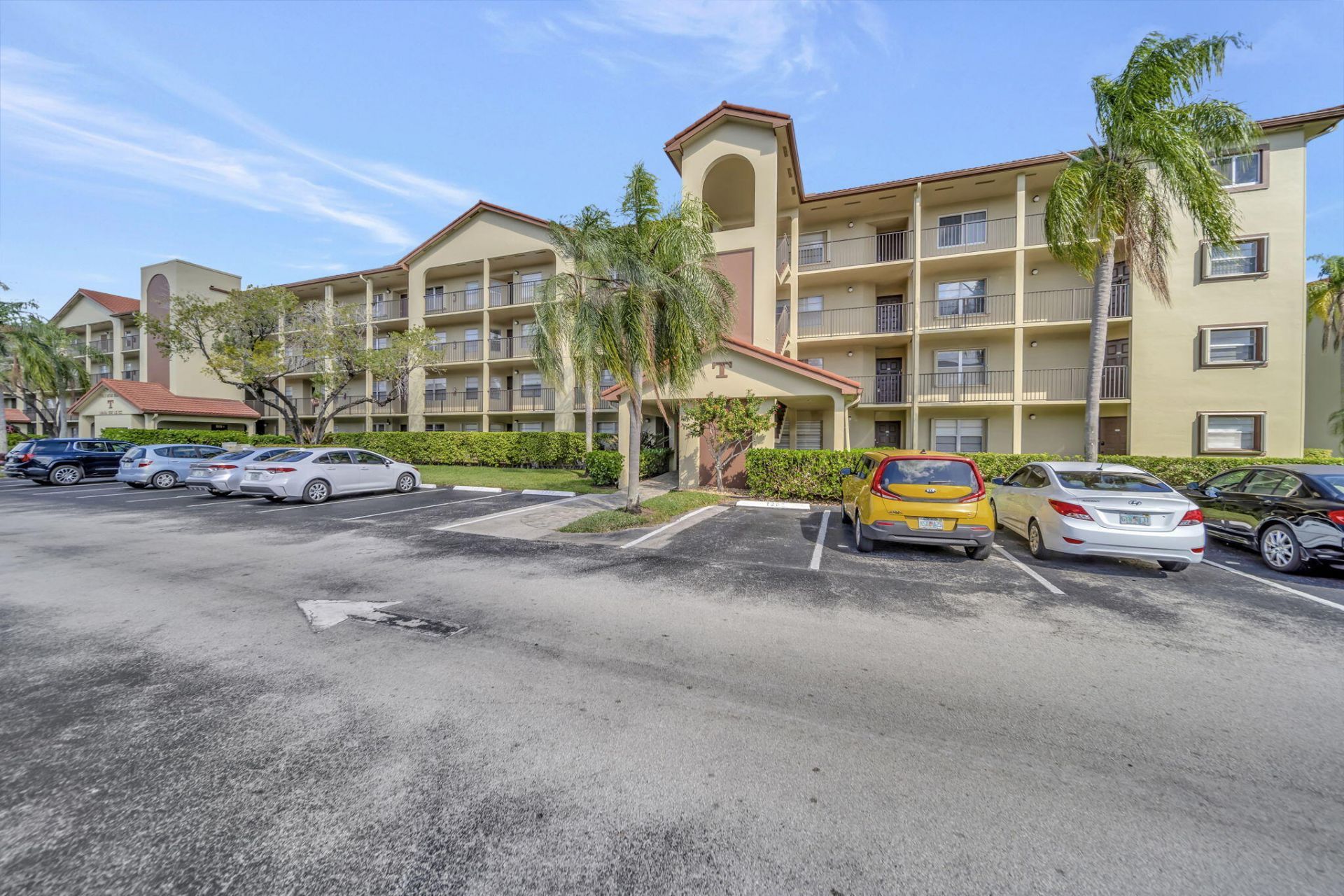 13001 SW 15th Court, Unit 312t, Pembroke Pines, FL 33027 Photo