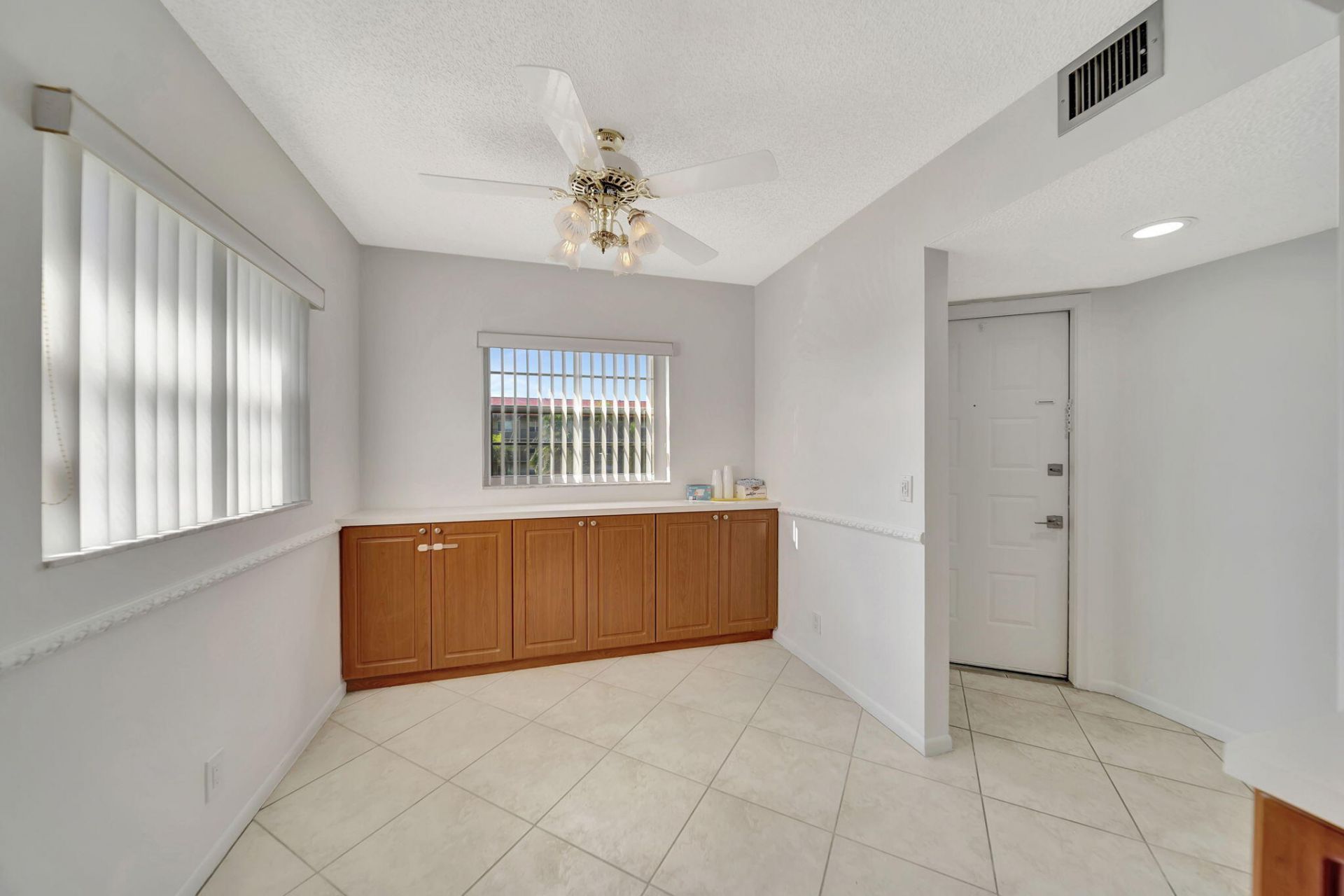 13001 SW 15th Court, Unit 312t, Pembroke Pines, FL 33027 Photo