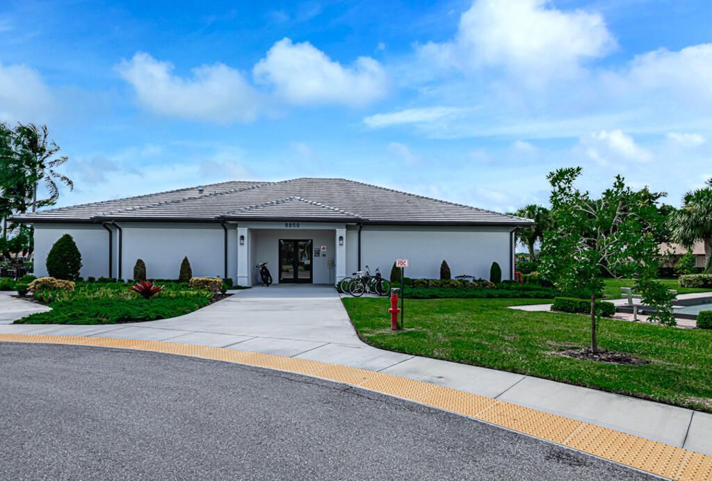8192 Brindisi Lane, Boynton Beach, FL 33472 Photo