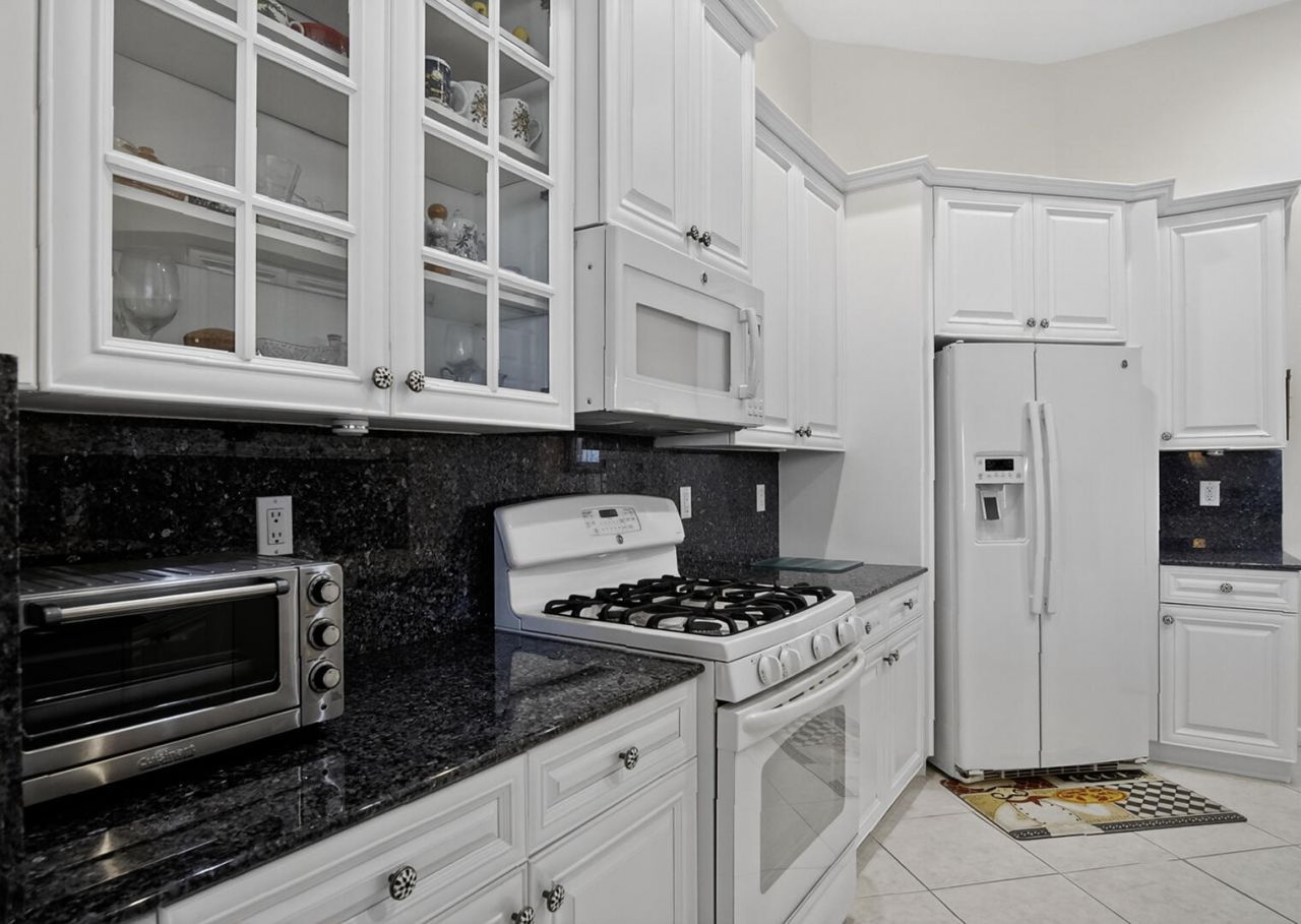 376 NW Shoreview Drive, Port Saint Lucie, FL 34986 Photo