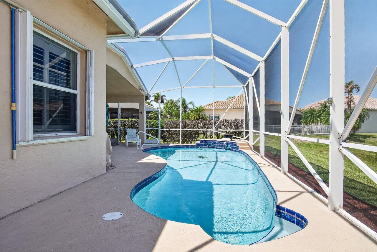 376 NW Shoreview Drive, Port Saint Lucie, FL 34986 Photo