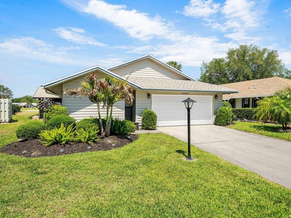 12800 SE Laurel Valley Lane, Hobe Sound, FL 33455