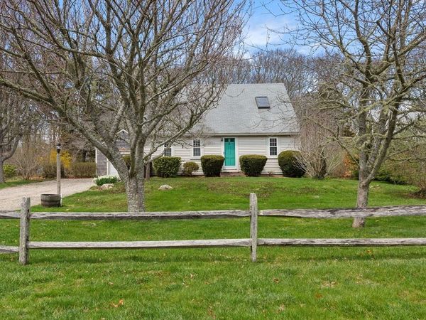 98 Sheep Pond Dr, Brewster, MA 02631