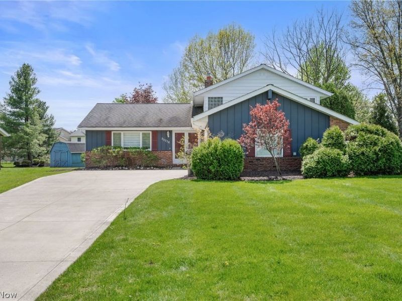 33276 Tallyho Drive, Solon, OH 44139 Photo 2