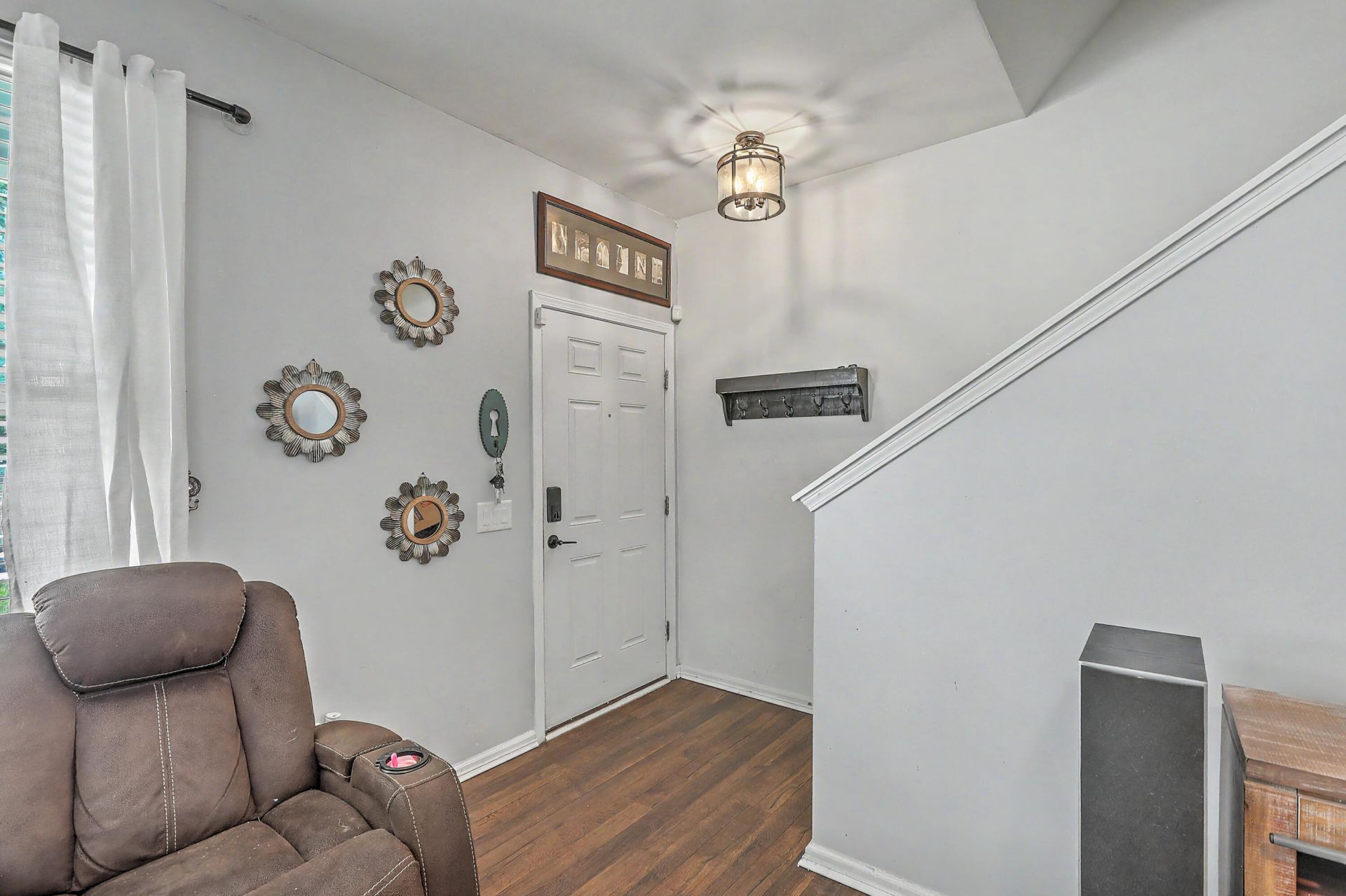 256 Oglethorpe Circle Photo 15