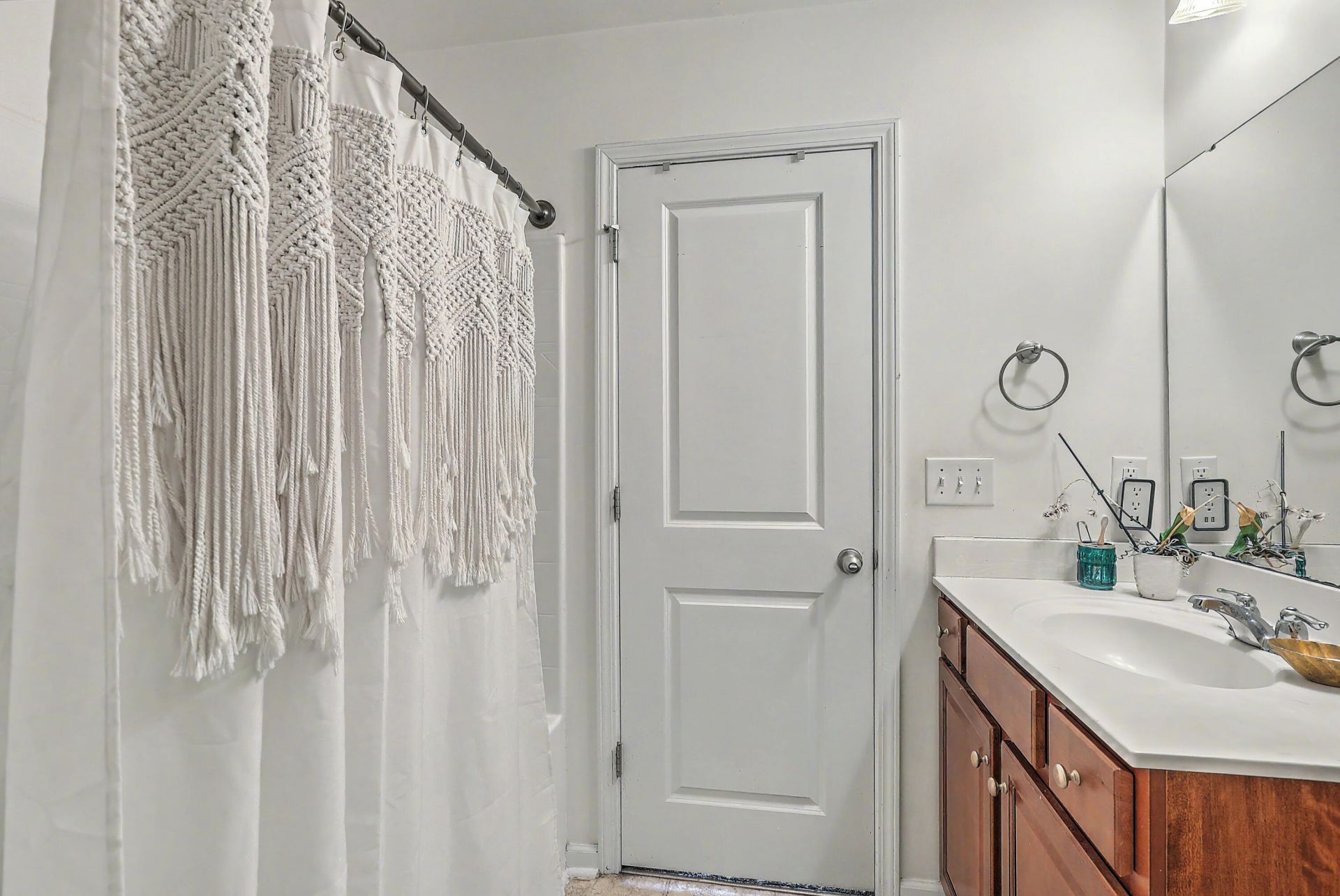 256 Oglethorpe Circle Photo 24