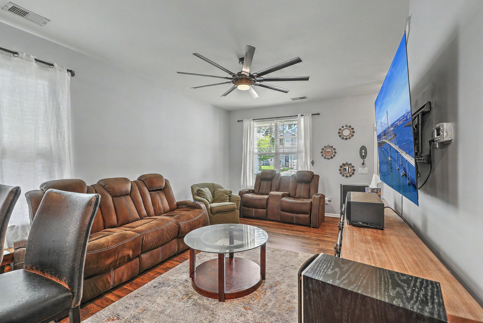 256 Oglethorpe Circle Photo 5