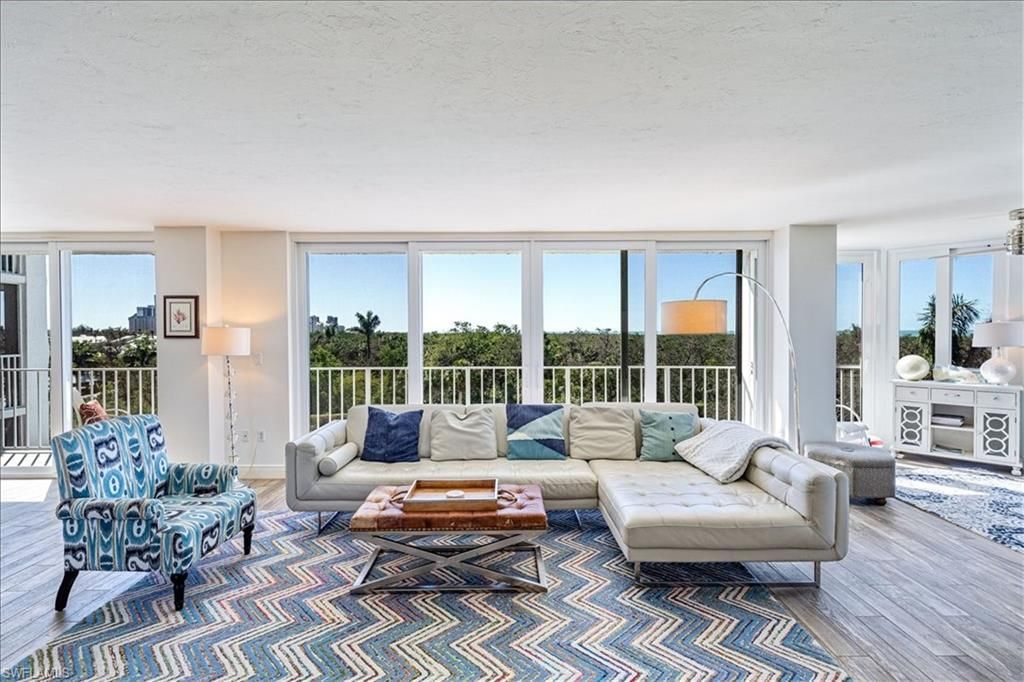 6361 Pelican Bay Blvd, Unit 305, Naples, FL 34108 Main Photo