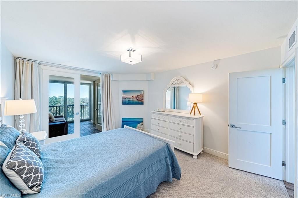 6361 Pelican Bay Blvd, Unit 305, Naples, FL 34108 Photo