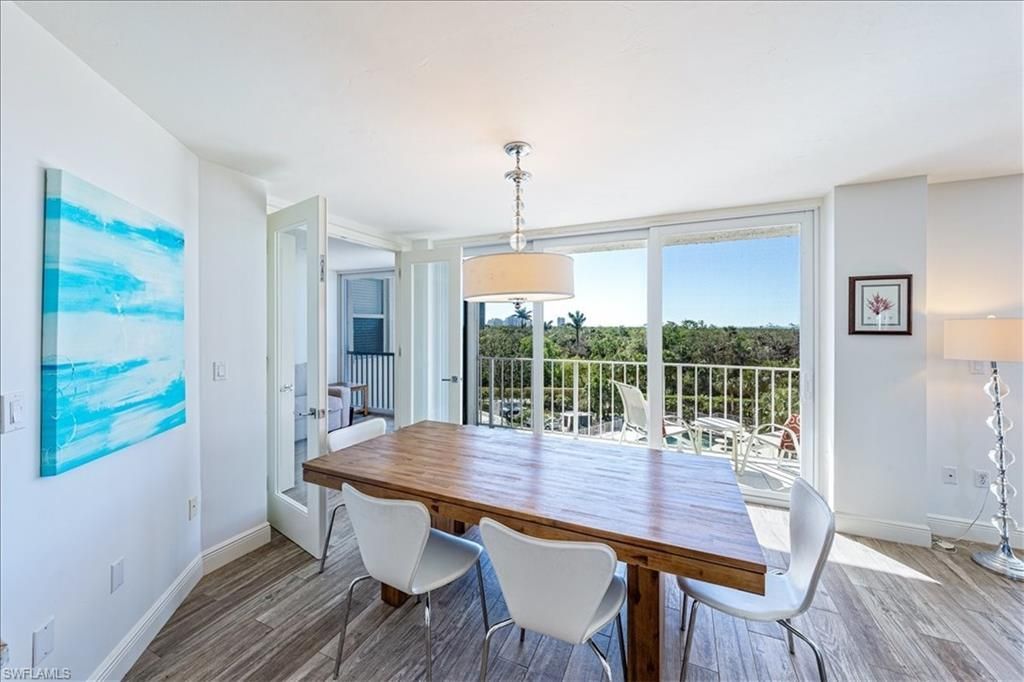 6361 Pelican Bay Blvd, Unit 305, Naples, FL 34108 Photo