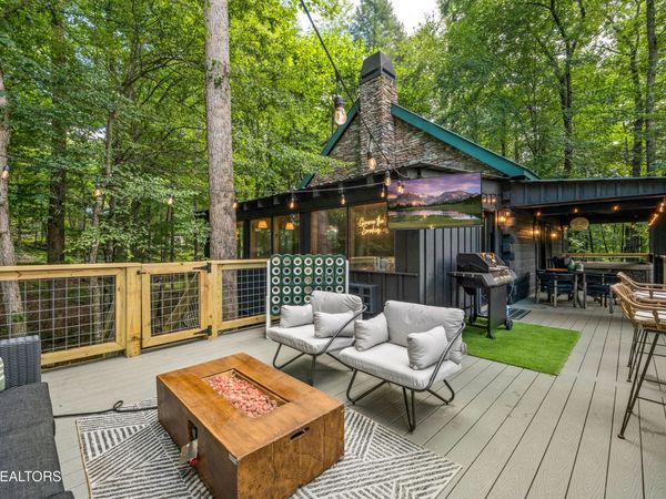 278 Laurel Rd, Townsend, TN 37882