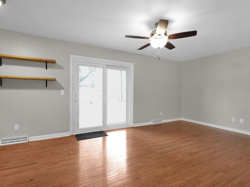 5371 Poplarwood Road , Columbus, OH 43229 Photo 4