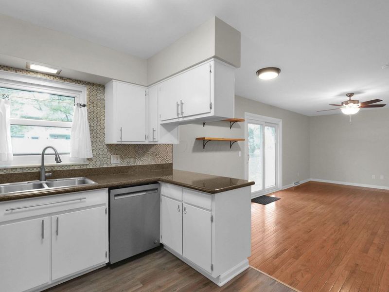 5371 Poplarwood Road , Columbus, OH 43229 Photo 7