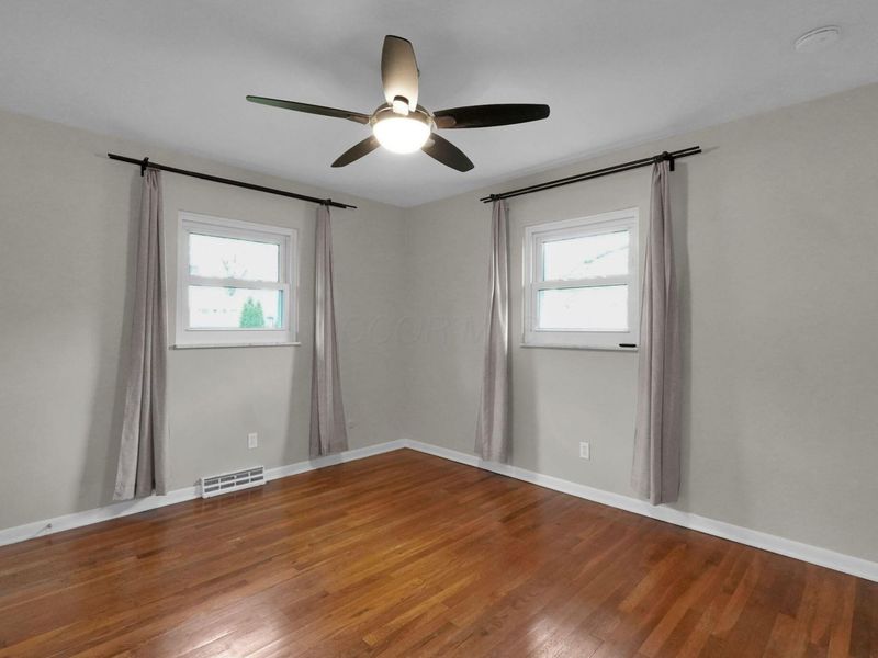 5371 Poplarwood Road , Columbus, OH 43229 Photo 9