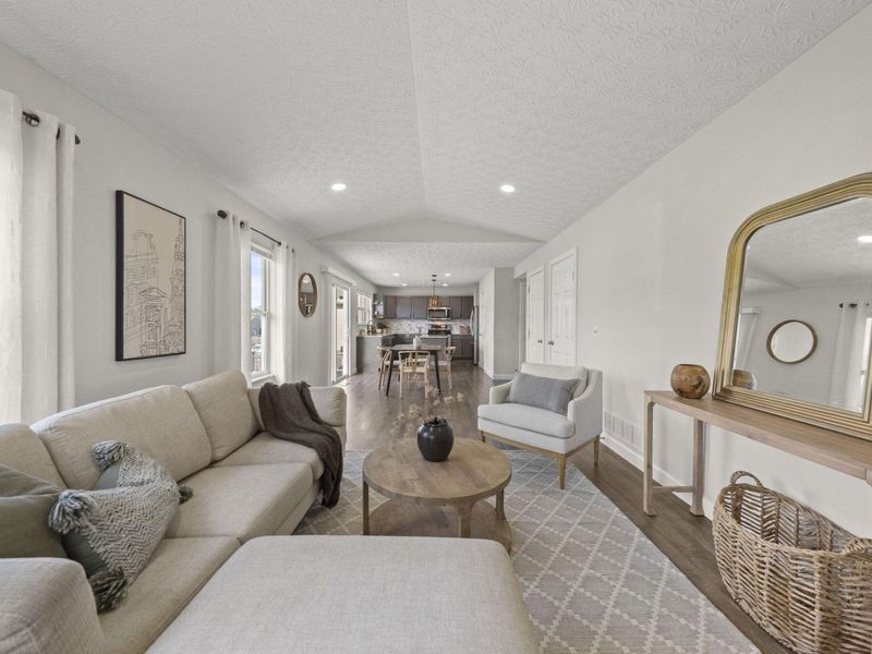 6987 Granite Falls Drive , Blacklick, OH 43004 Photo 12