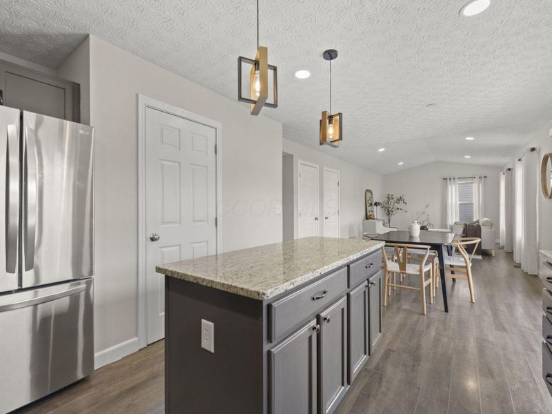 6987 Granite Falls Drive , Blacklick, OH 43004 Photo 3