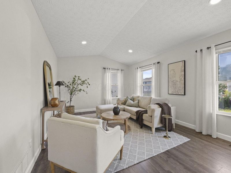 6987 Granite Falls Drive , Blacklick, OH 43004 Photo 9