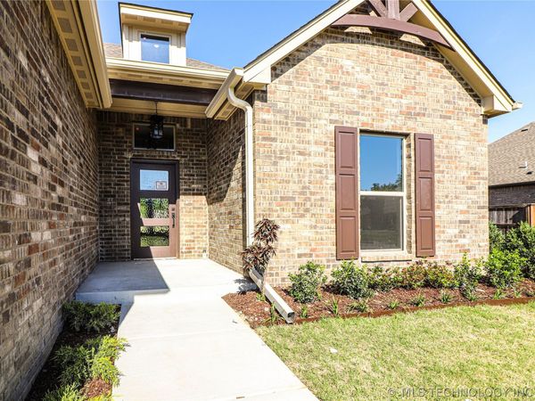 1440 Mabelle Drive , Sapulpa, OK 74066