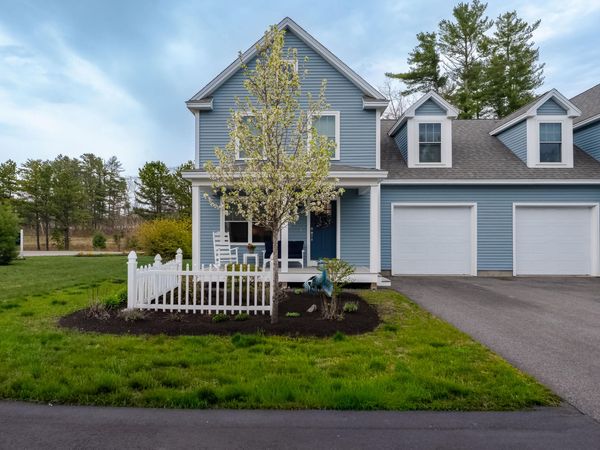 10 Webhannet Place, Unit 1, Kennebunk, ME 04043